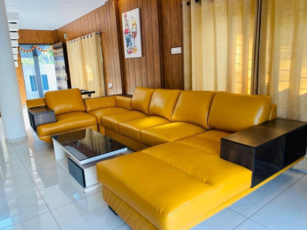 Aqua Villa Luxury Home Stay 罗纳瓦拉 外观 照片