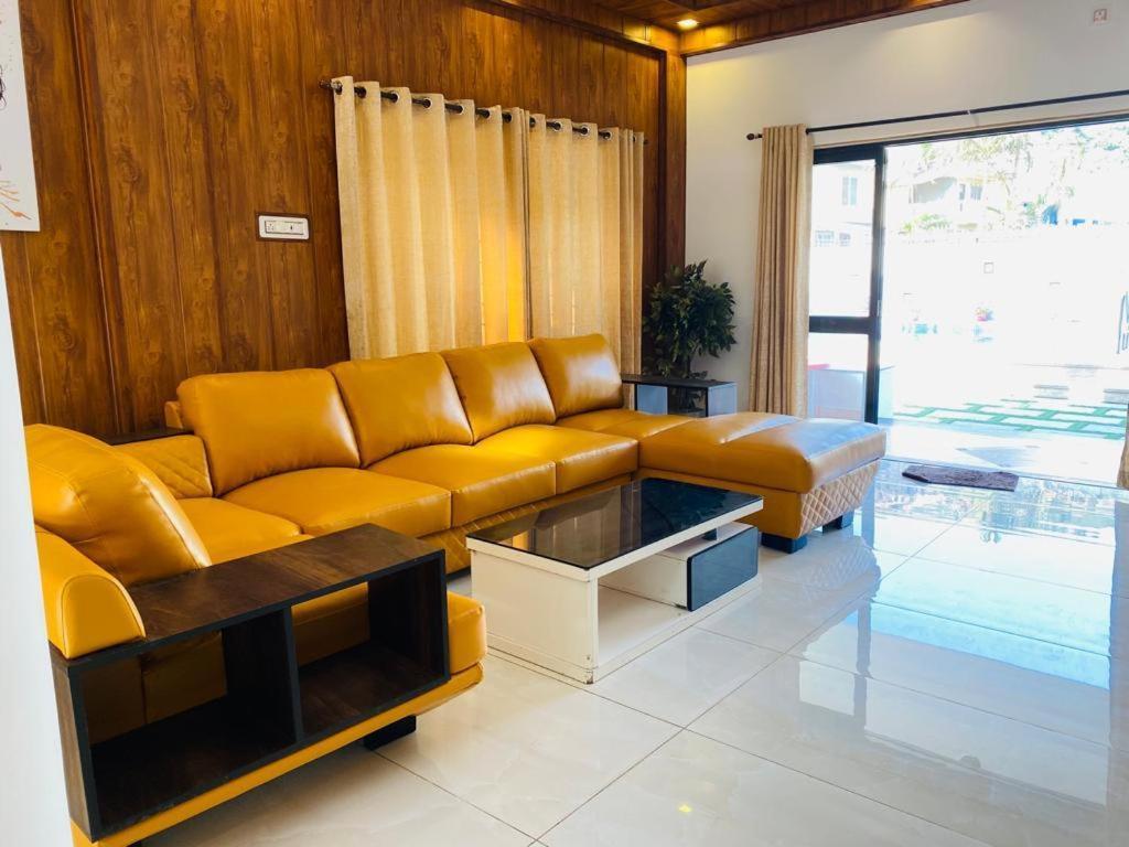 Aqua Villa Luxury Home Stay 罗纳瓦拉 外观 照片