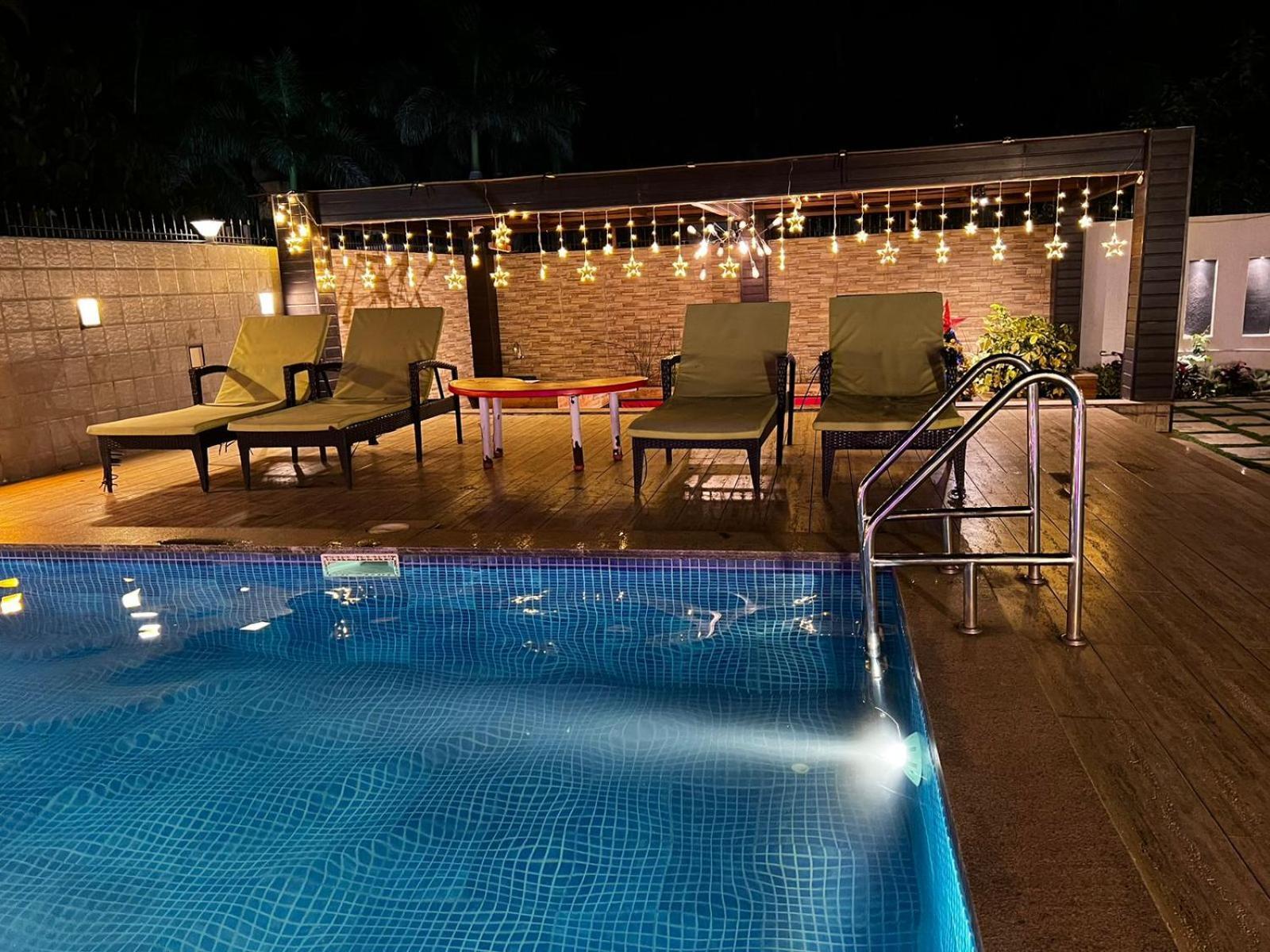 Aqua Villa Luxury Home Stay 罗纳瓦拉 外观 照片
